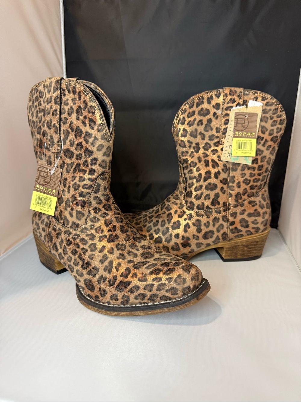 Roper Wear the West Women’s Leopard Print Ankle Western Boots - Brown/Tan